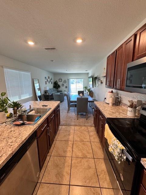 414 Cool Summer, Davenport, FL 33837