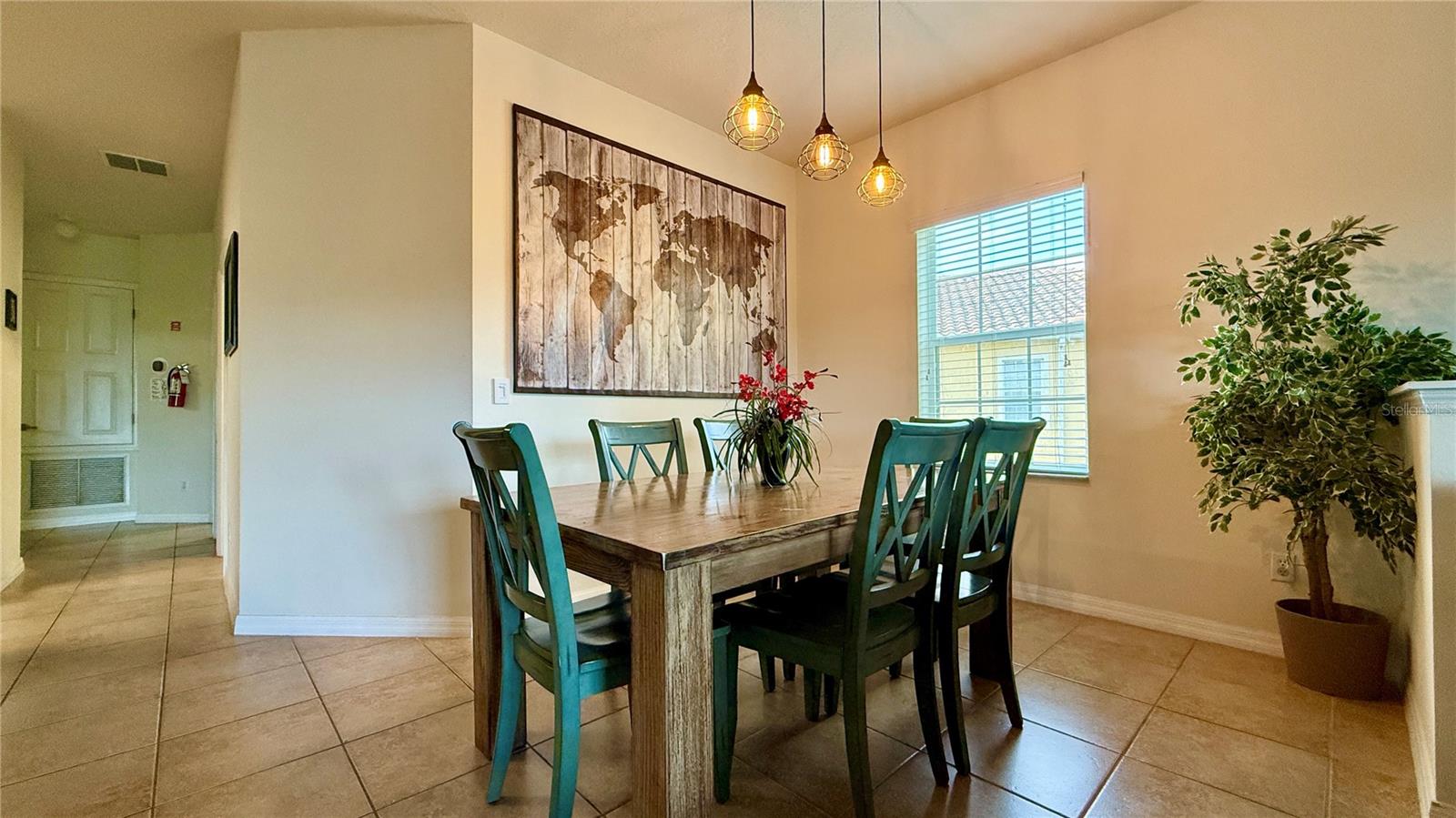 2831 Oakwater Unit 2831, Kissimmee, FL 34747