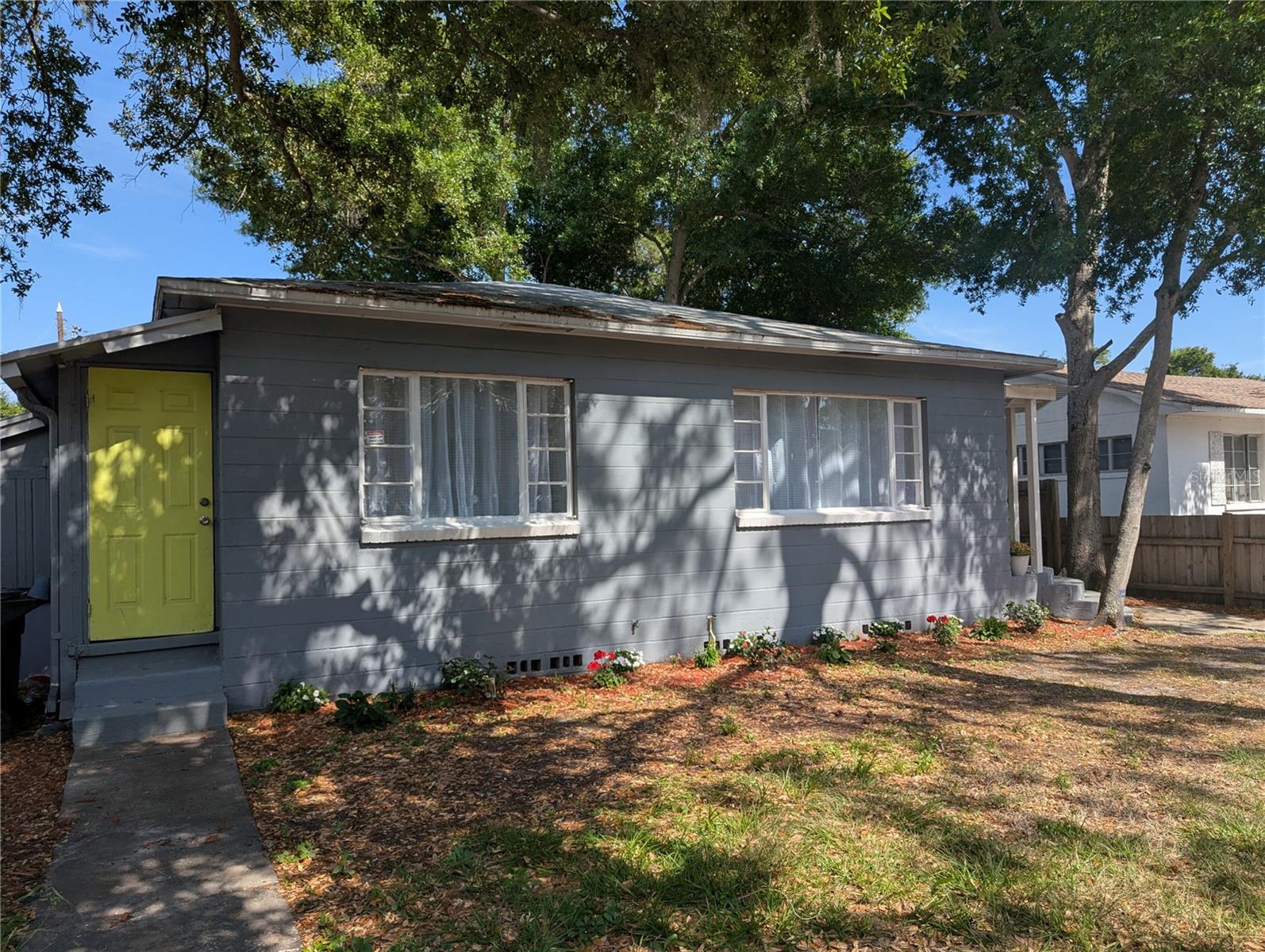 3834 Dr Martin Luther King Jr, St Petersburg, FL 33705