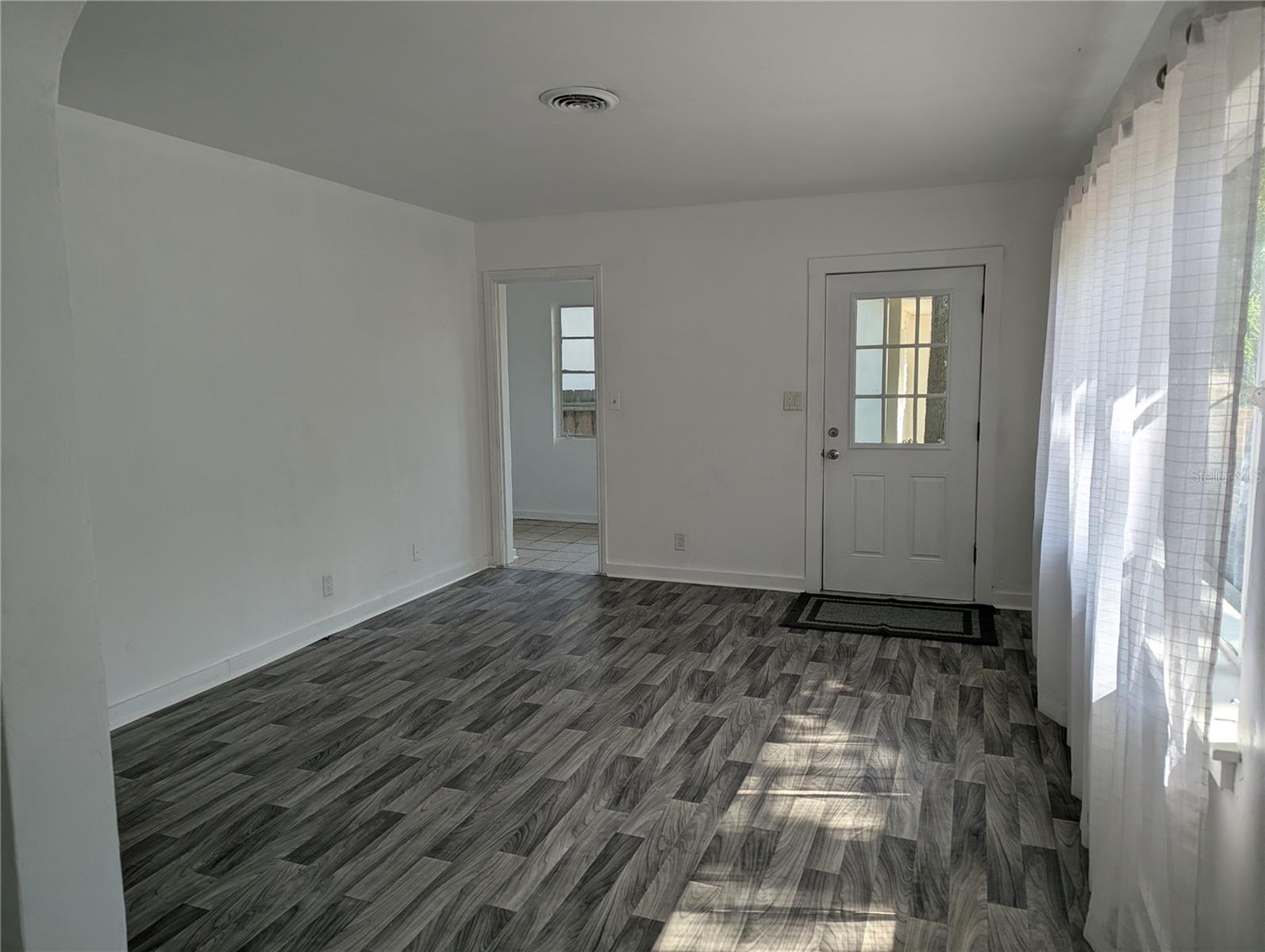 3834 Dr Martin Luther King Jr, St Petersburg, FL 33705