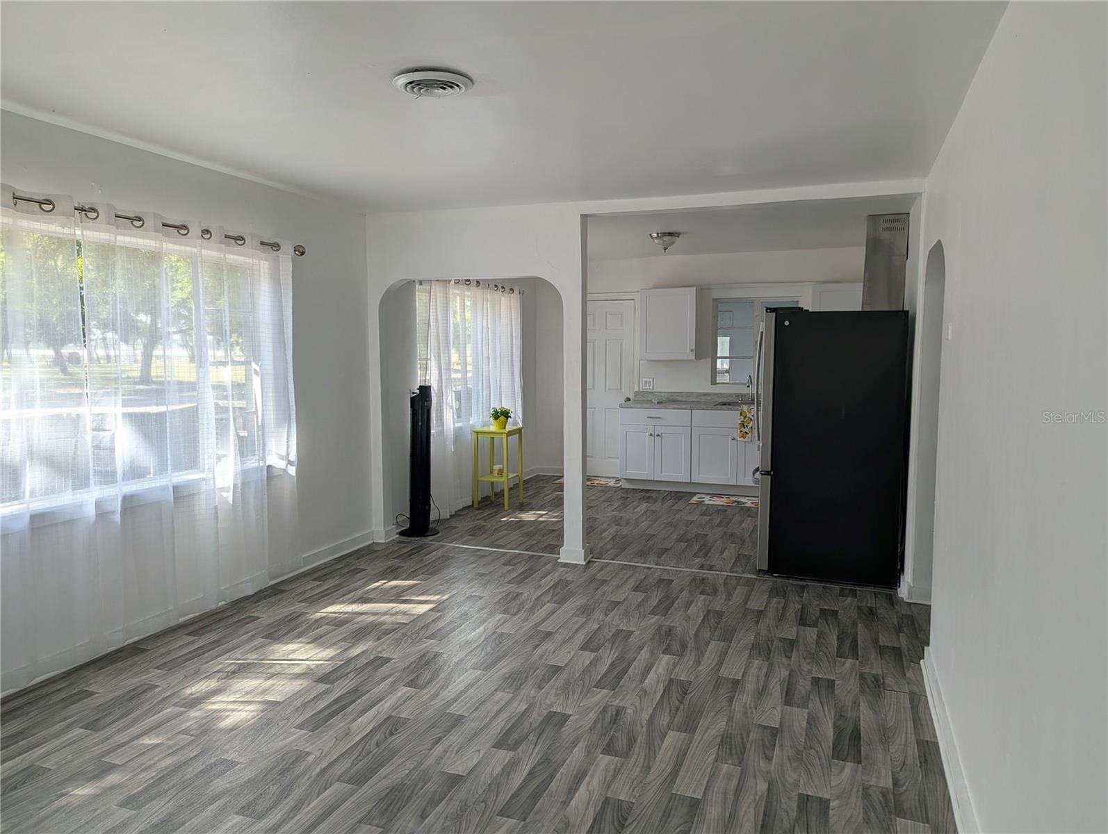3834 Dr Martin Luther King Jr, St Petersburg, FL 33705