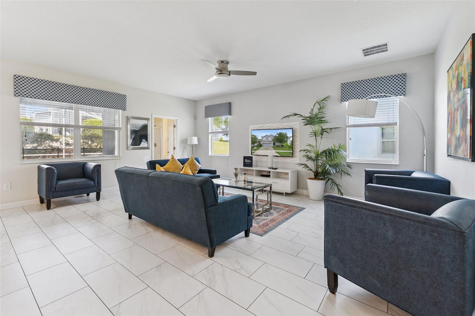 9038 Stinger, Davenport, FL 33896