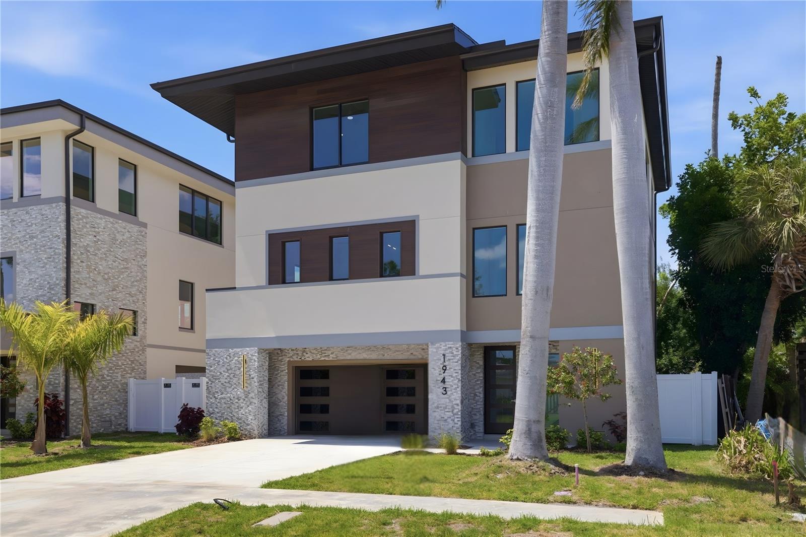 1943 Shore Acres, St Petersburg, FL 33703