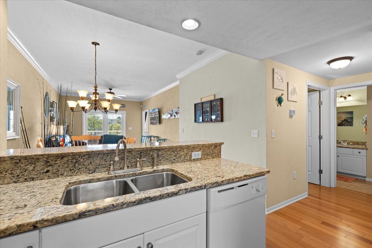 54 910th Unit 115, Suwannee, FL 32692