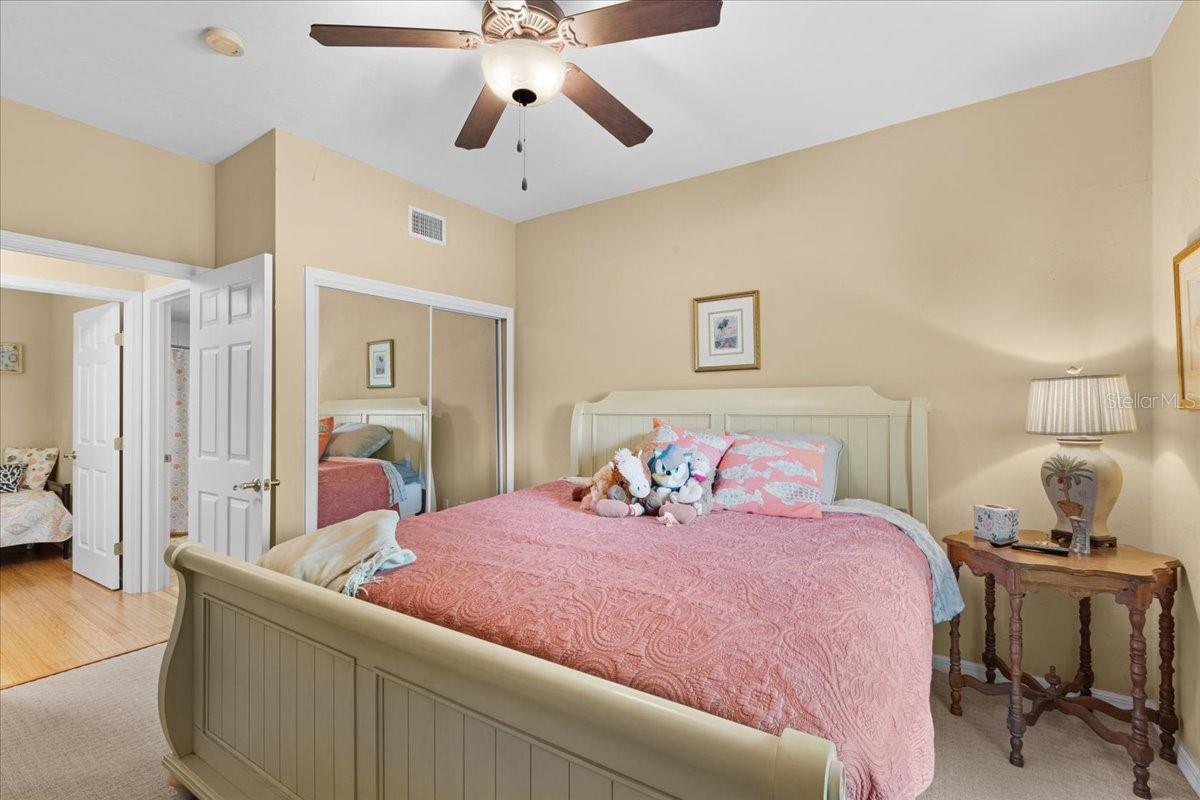 54 910th Unit 115, Suwannee, FL 32692