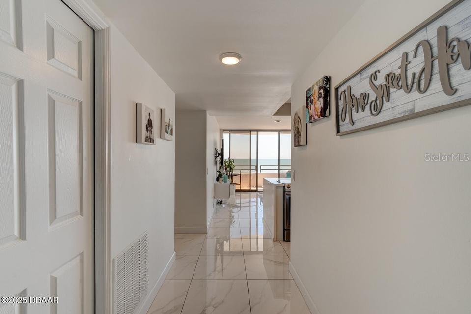 2828 Atlantic Unit 302, Daytona Beach, FL 32118