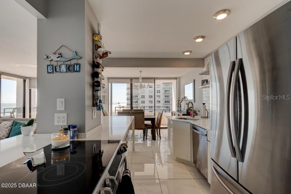 2828 Atlantic Unit 302, Daytona Beach, FL 32118
