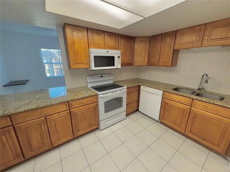 9909 Sweepstakes Unit 4, Orlando, FL 32837