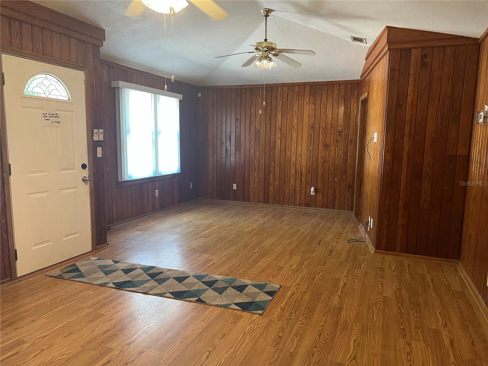 18771 244th, High Springs, FL 32643