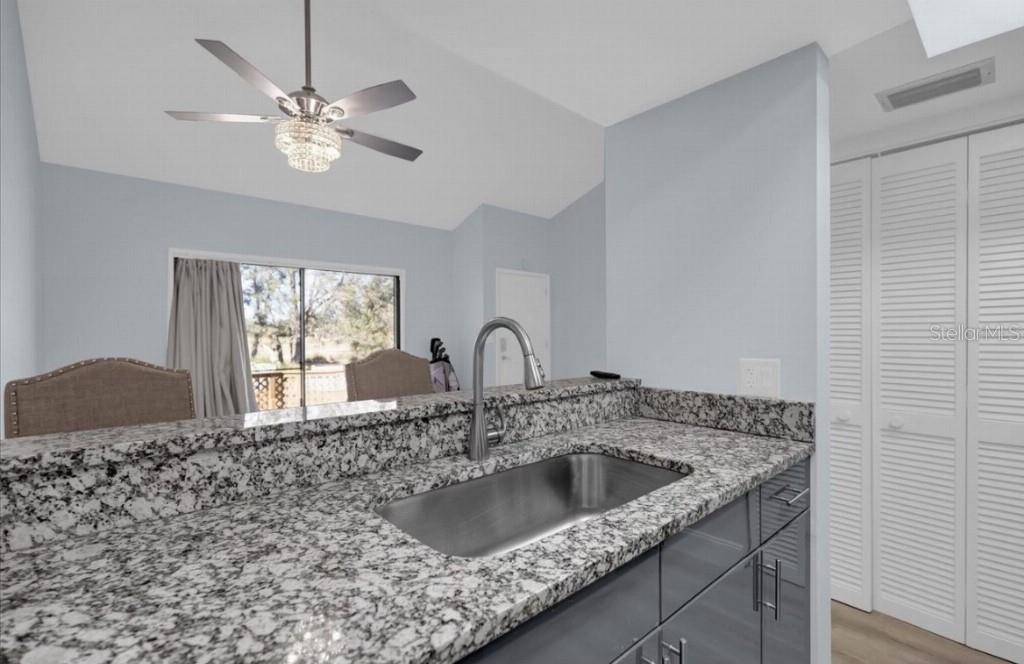 321 Bobby Jones Unit 321, Sarasota, FL 34232