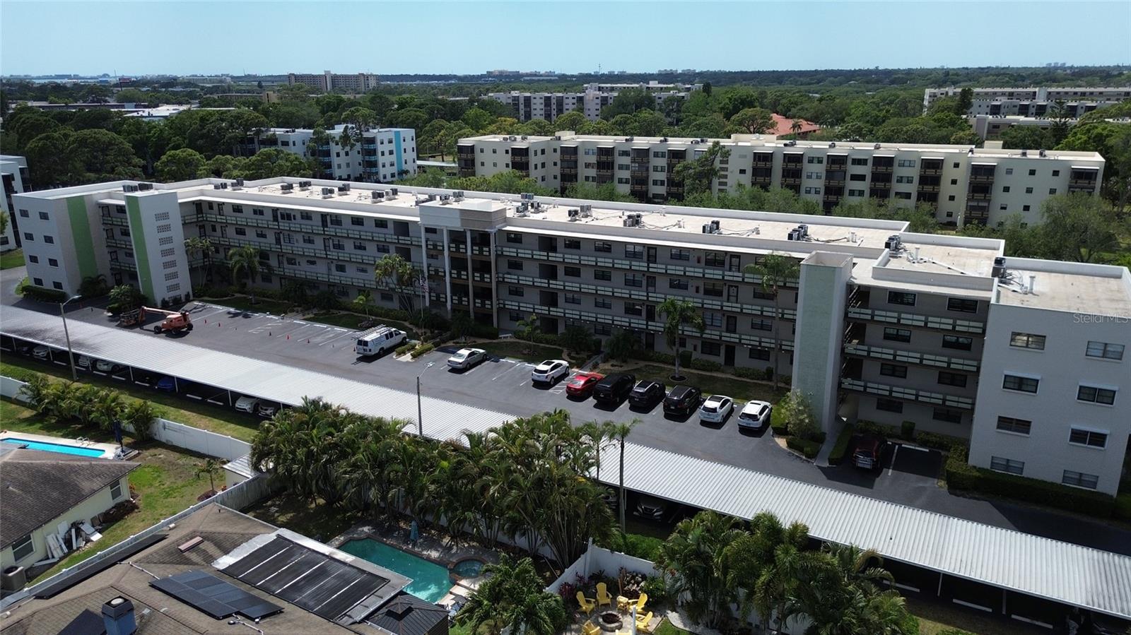6080 80th Unit 409, St Petersburg, FL 33709