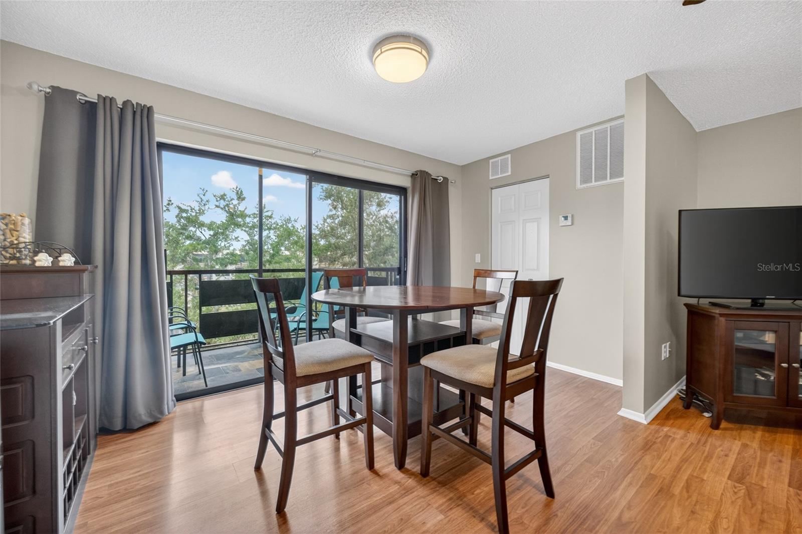 6080 80th Unit 409, St Petersburg, FL 33709