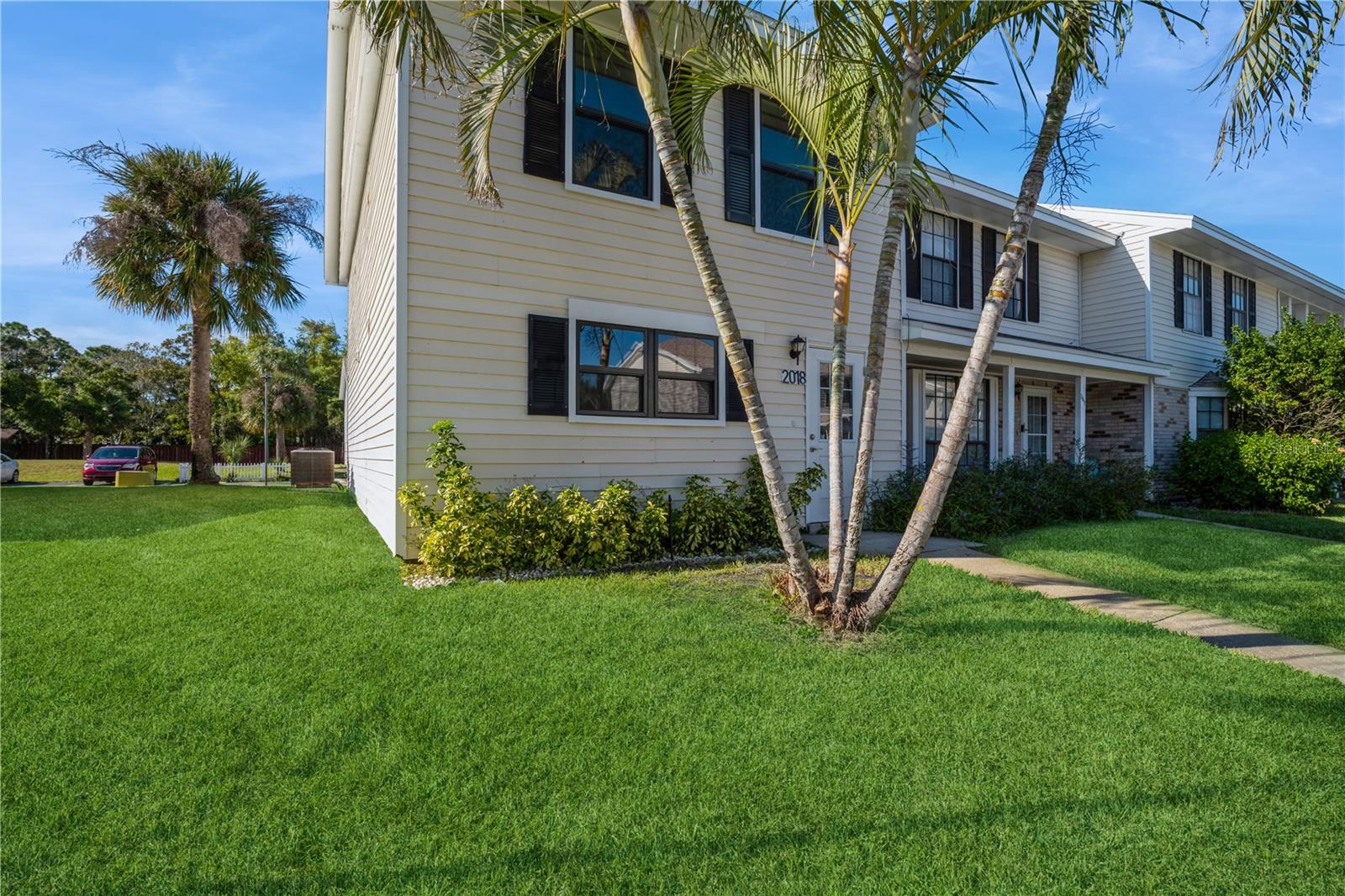 2018 Manor, Palm Bay, FL 32905