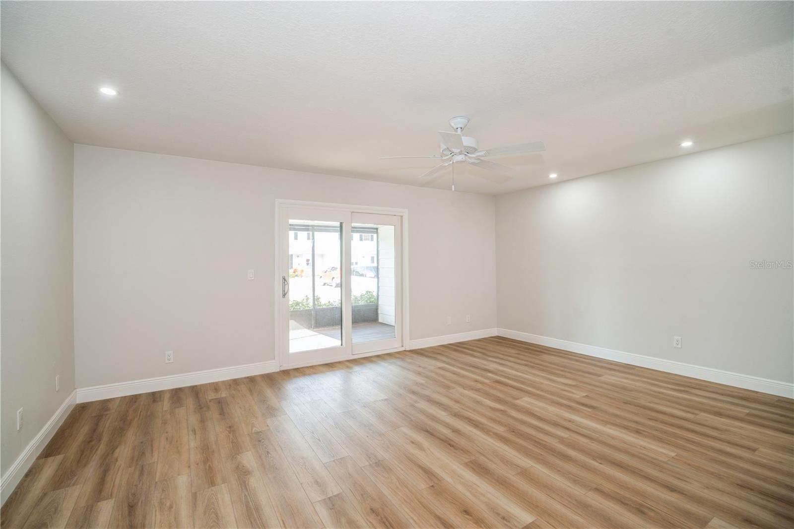 2018 Manor, Palm Bay, FL 32905