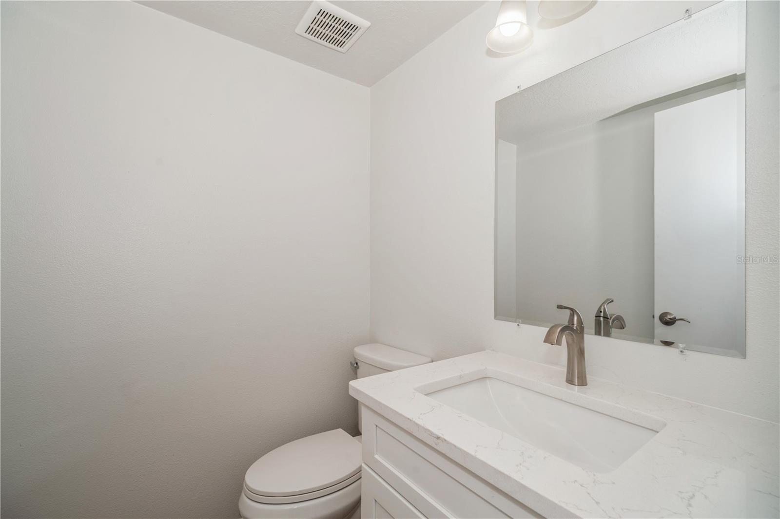 2018 Manor, Palm Bay, FL 32905