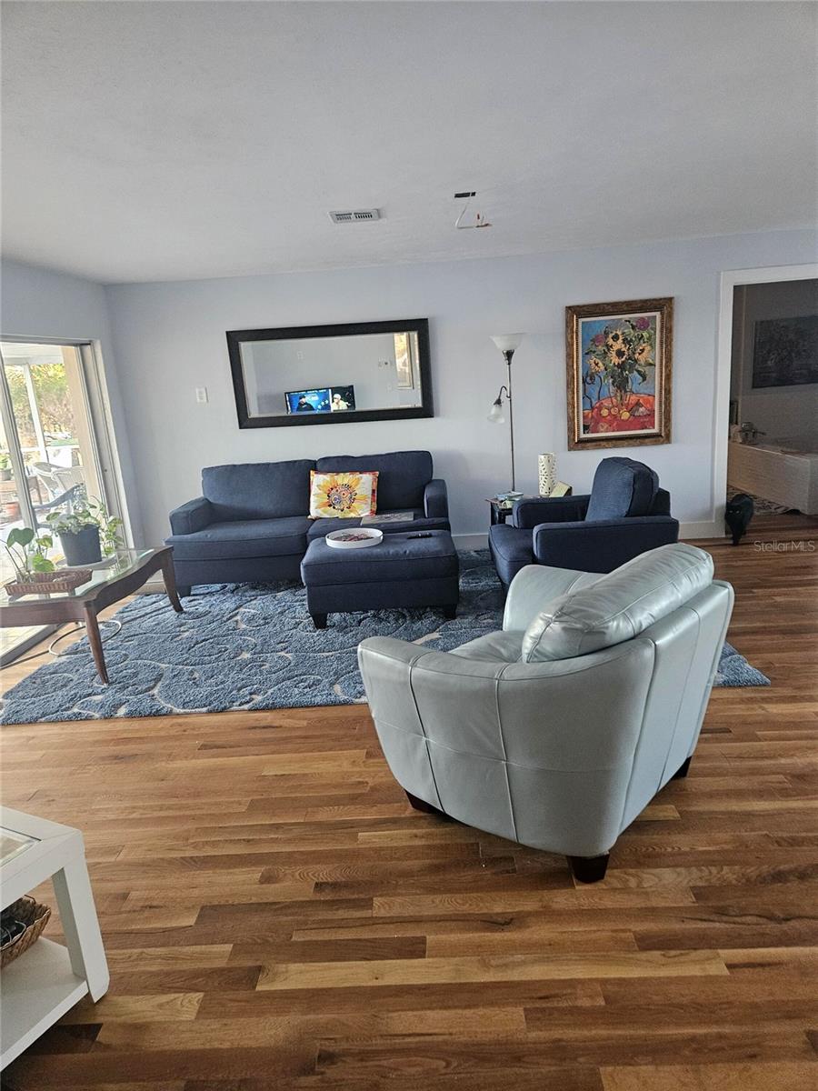 43 Windsor, Englewood, FL 34223
