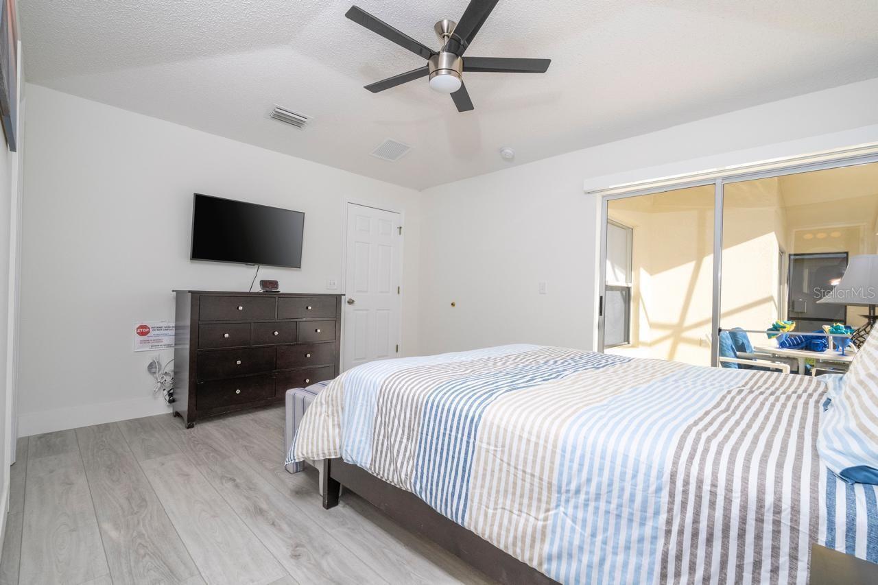 2673 Emerald Island, Kissimmee, FL 34747