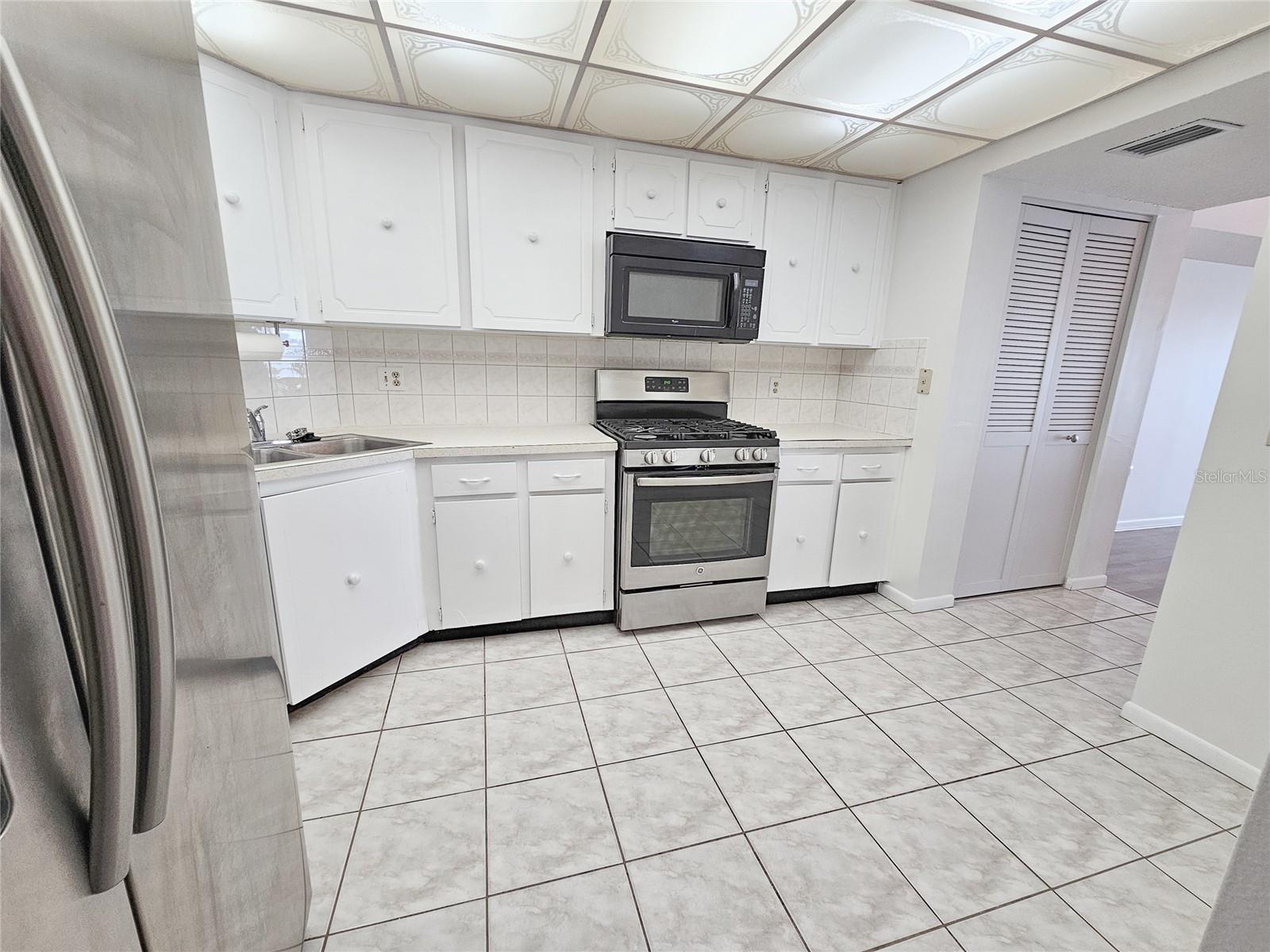 5980 Shore Unit 405, Gulfport, FL 33707