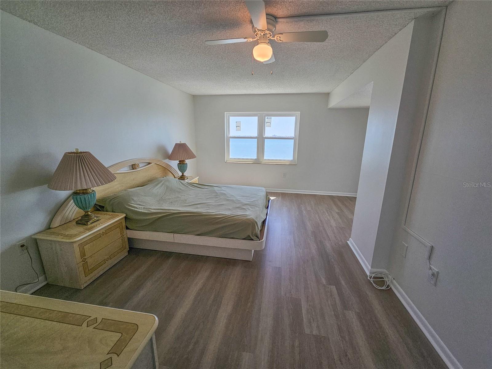 5980 Shore Unit 405, Gulfport, FL 33707