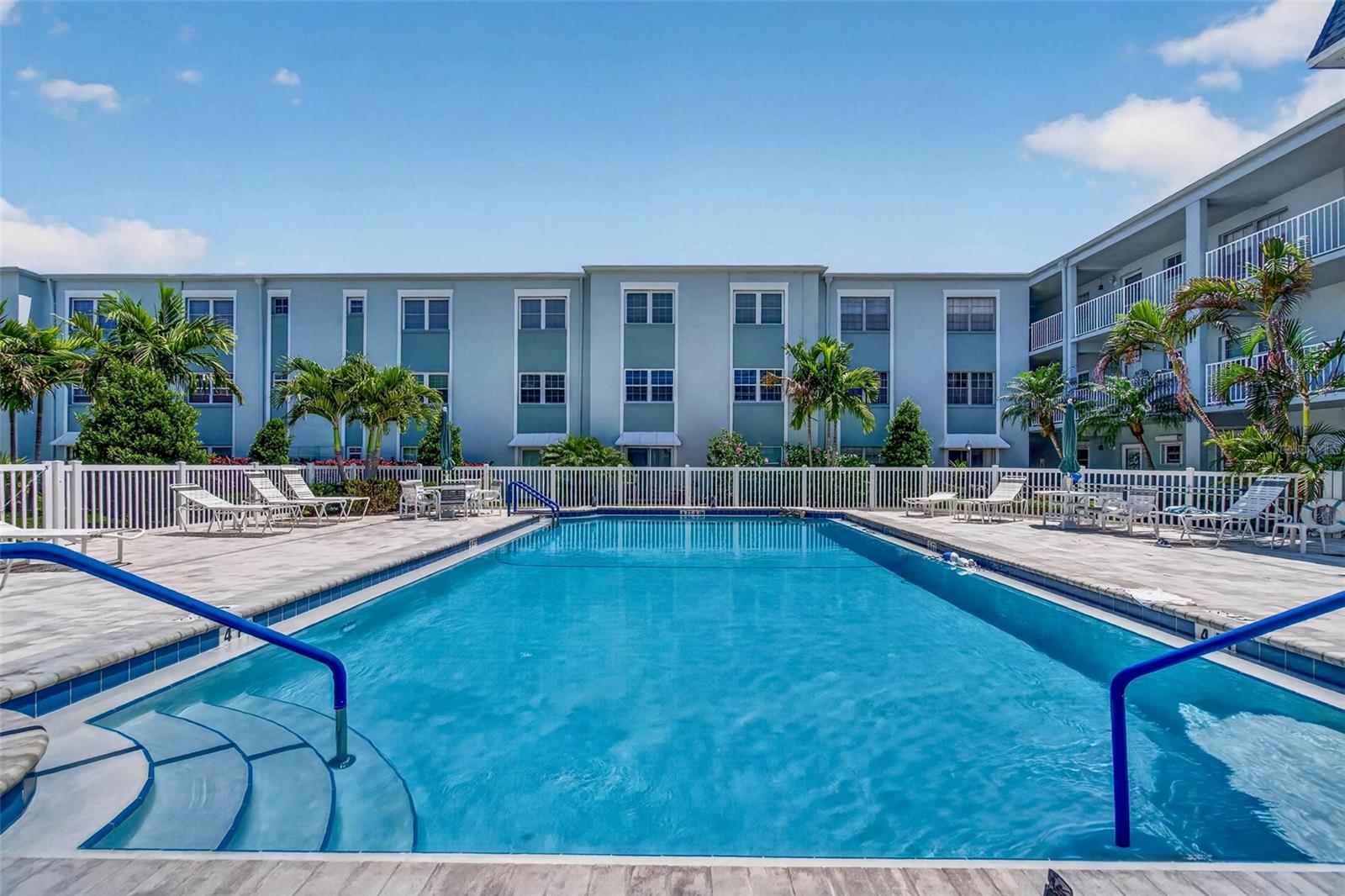 701 Poinsettia Unit 308, Belleair, FL 33756