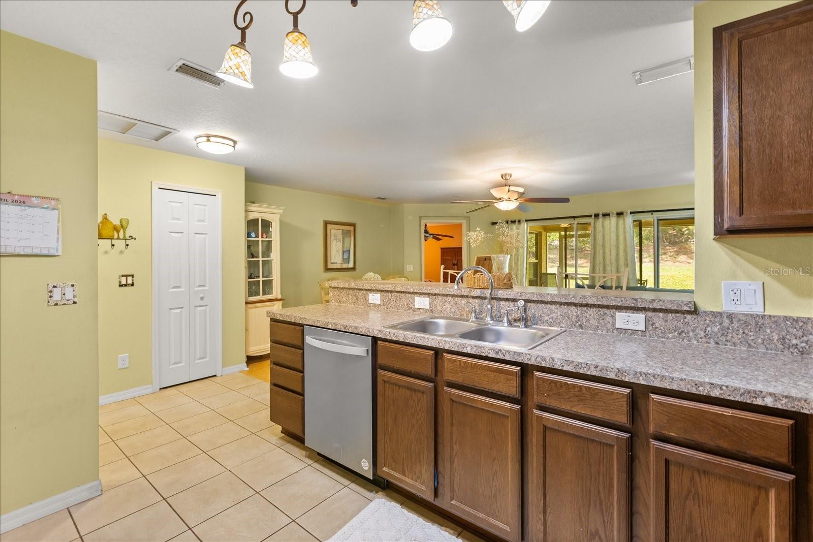 26921 White Plains, Leesburg, FL 34748
