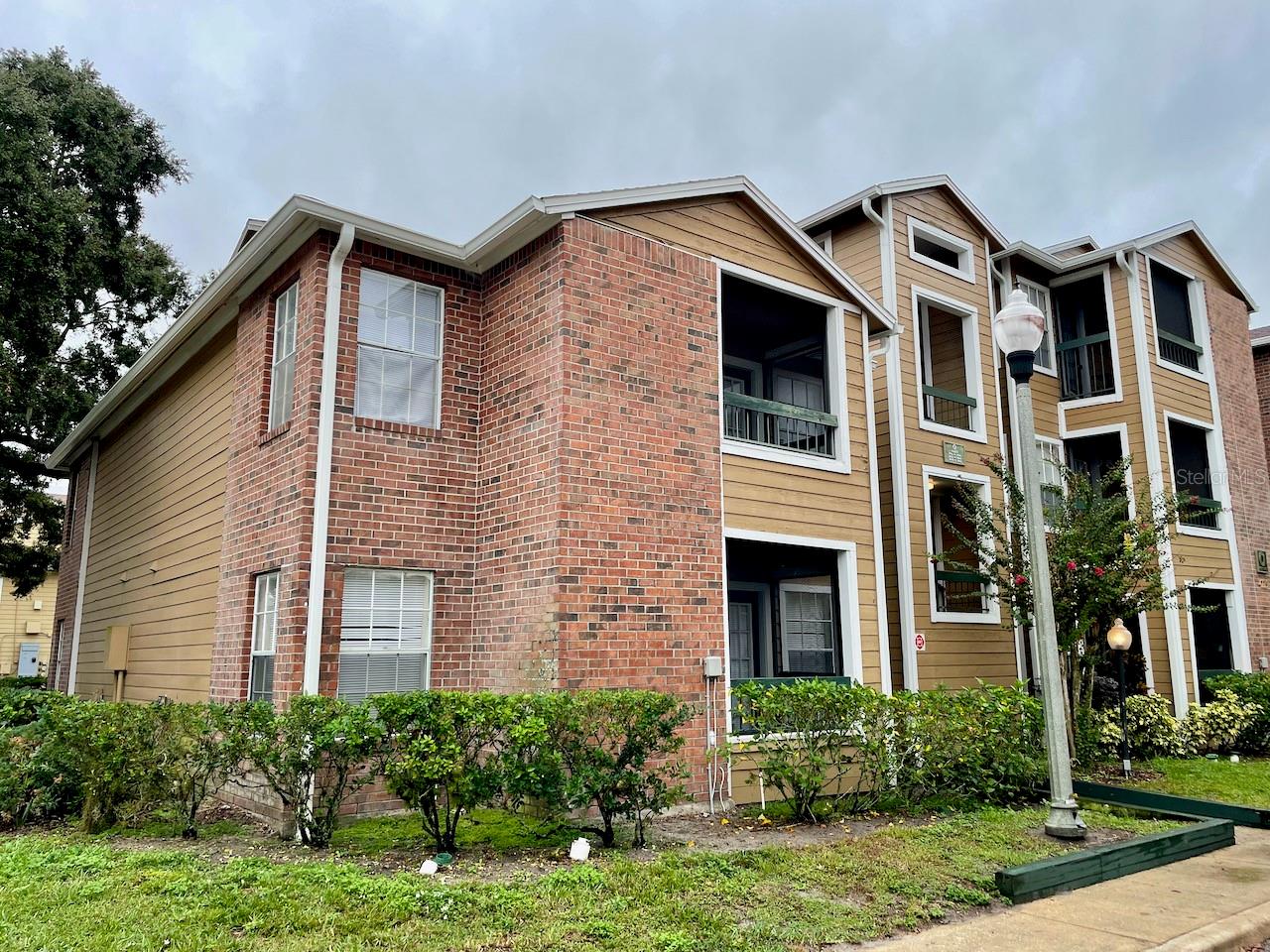 4225 Thornbriar Unit 201, Orlando, FL 32822
