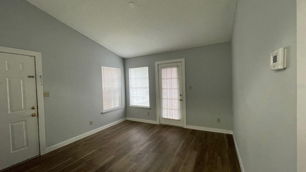 4225 Thornbriar Unit 201, Orlando, FL 32822