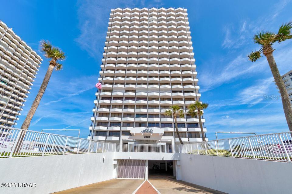 2828 Atlantic Unit 303, Daytona Beach, FL 32118