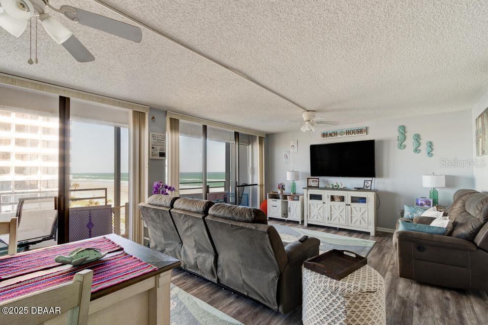 2828 Atlantic Unit 303, Daytona Beach, FL 32118