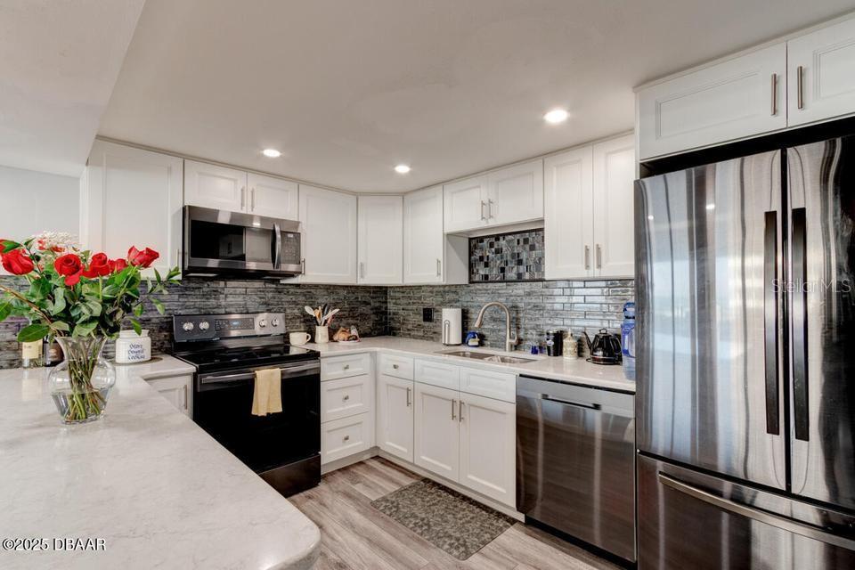 2828 Atlantic Unit 303, Daytona Beach, FL 32118