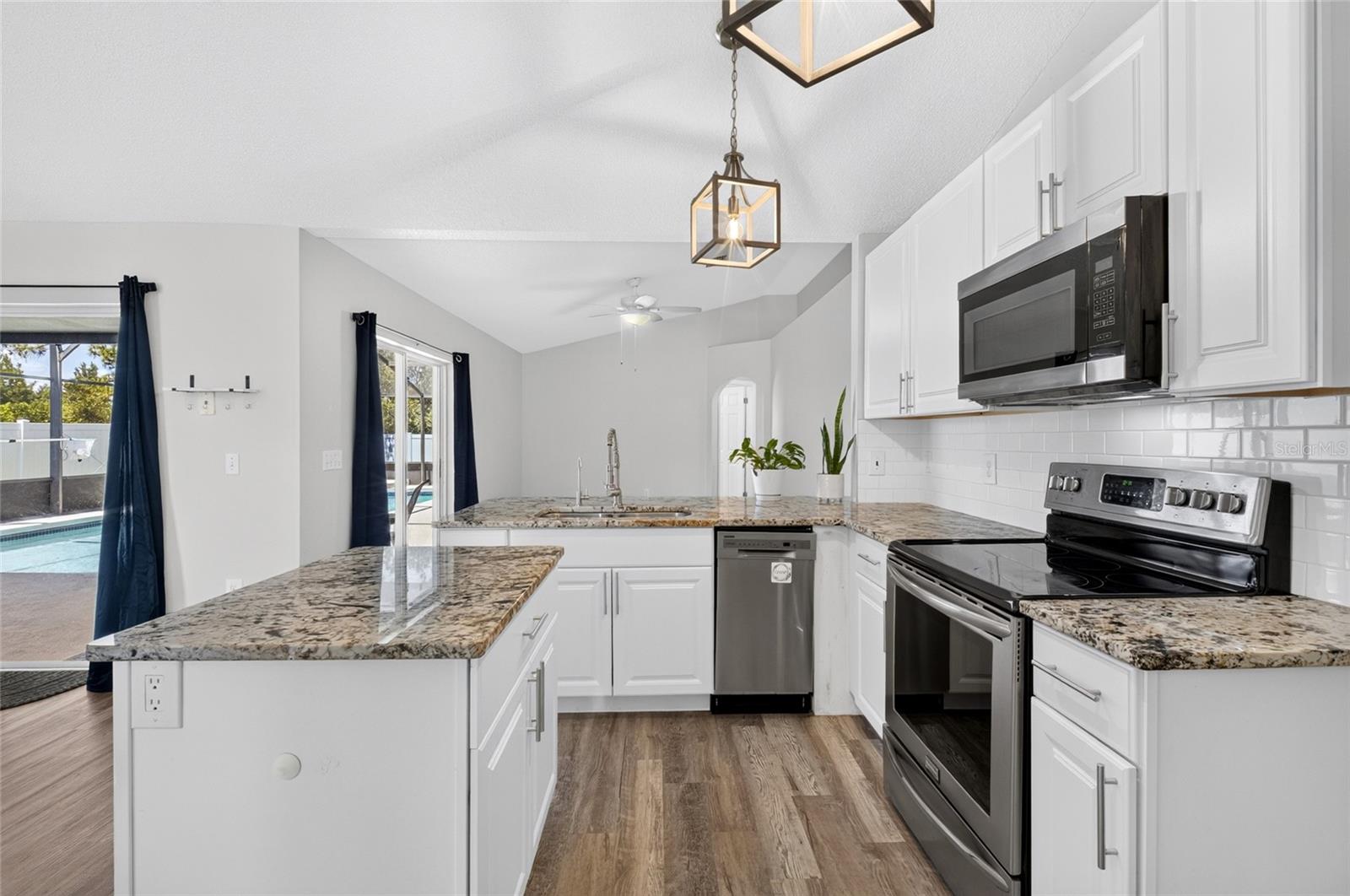718 Toulon, Kissimmee, FL 34759