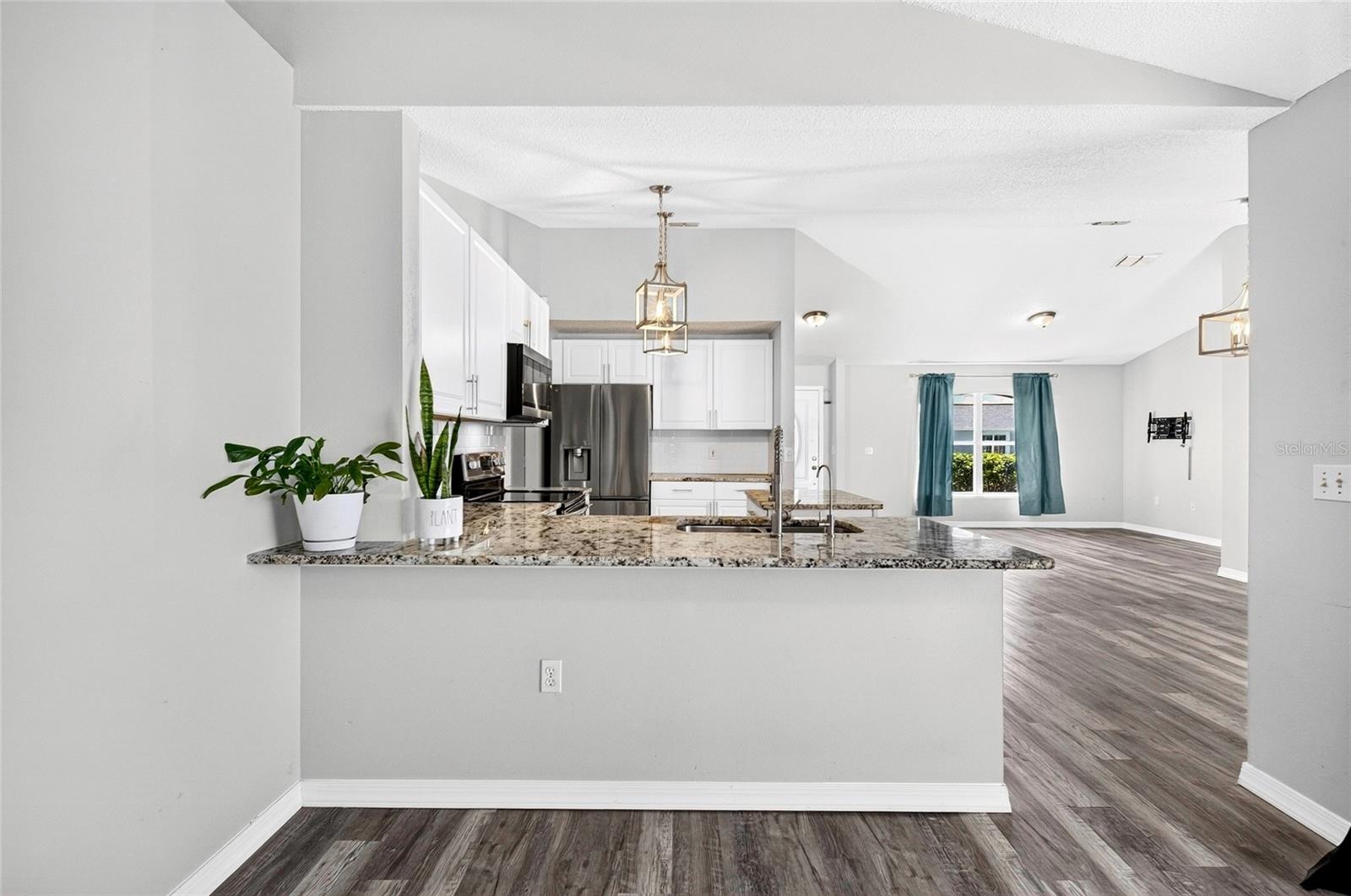 718 Toulon, Kissimmee, FL 34759