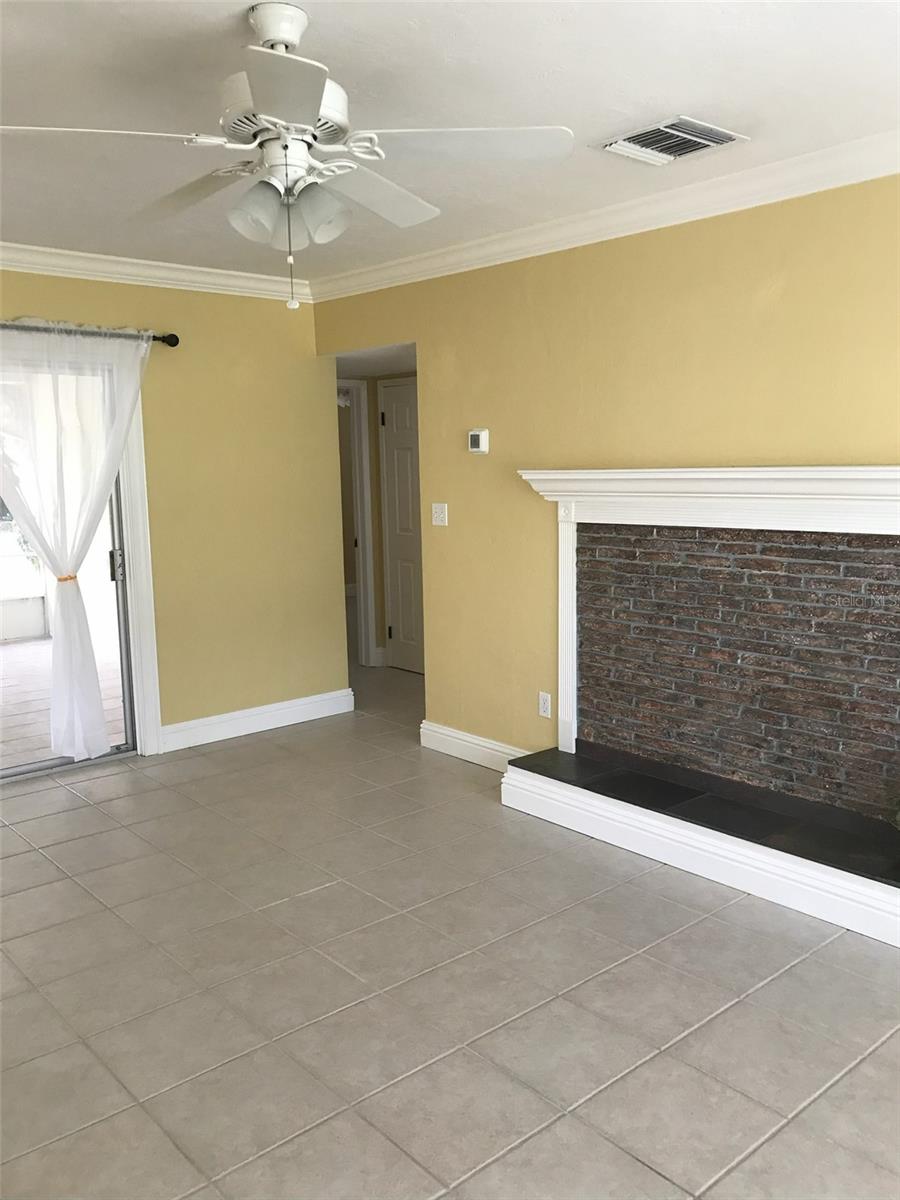 2165 Sunnyside, Sarasota, FL 34239
