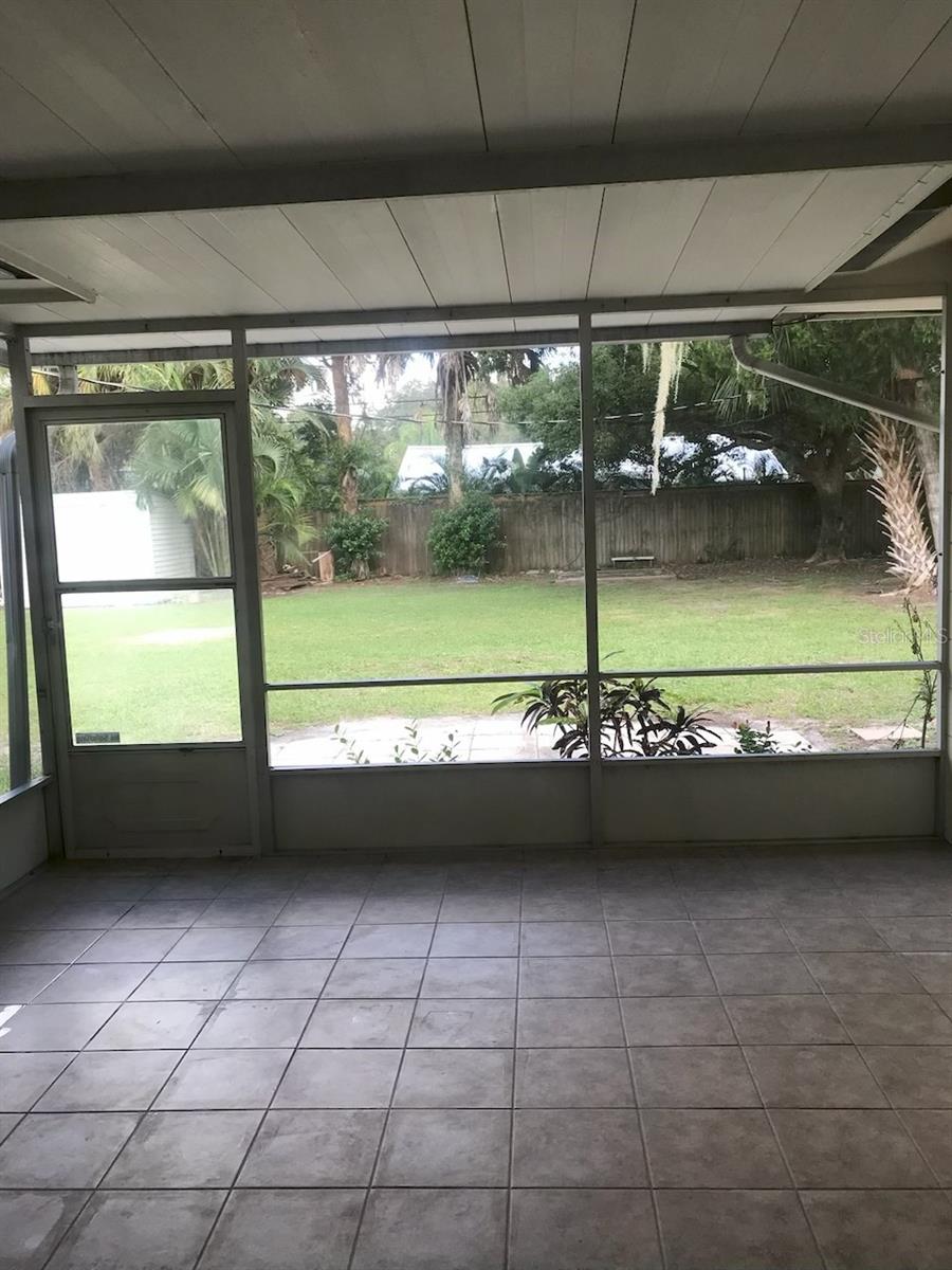 2165 Sunnyside, Sarasota, FL 34239