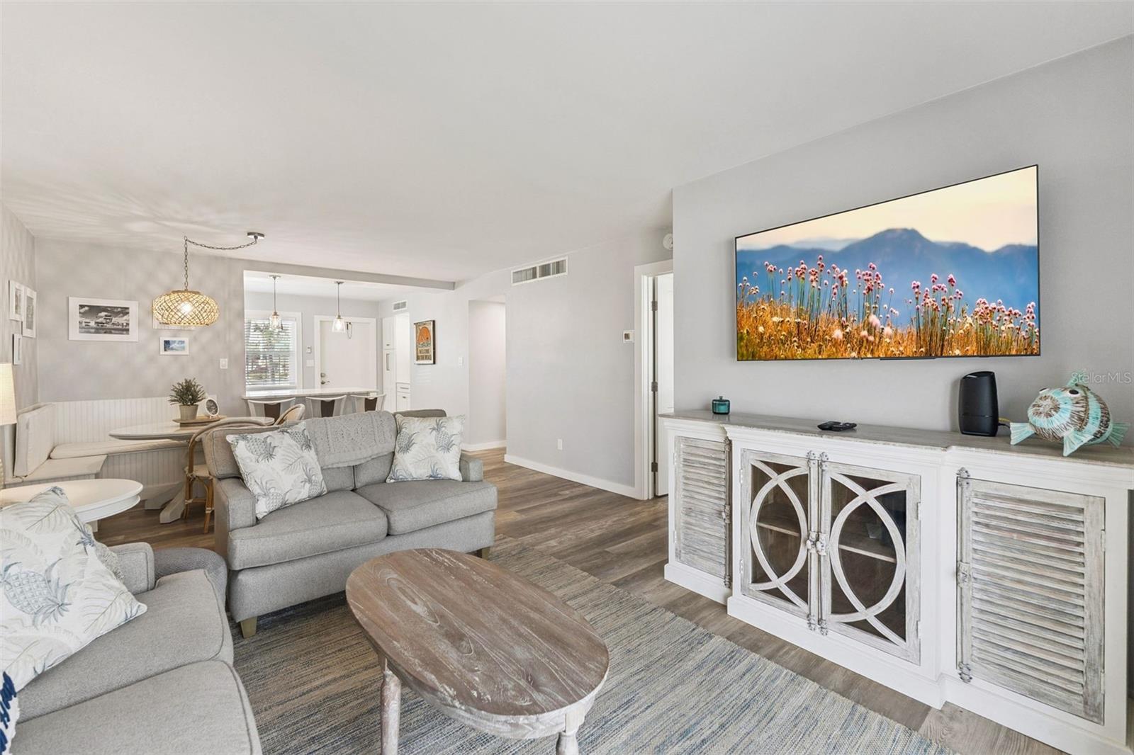 513 Atlantic Unit 33, New Smyrna Beach, FL 32169
