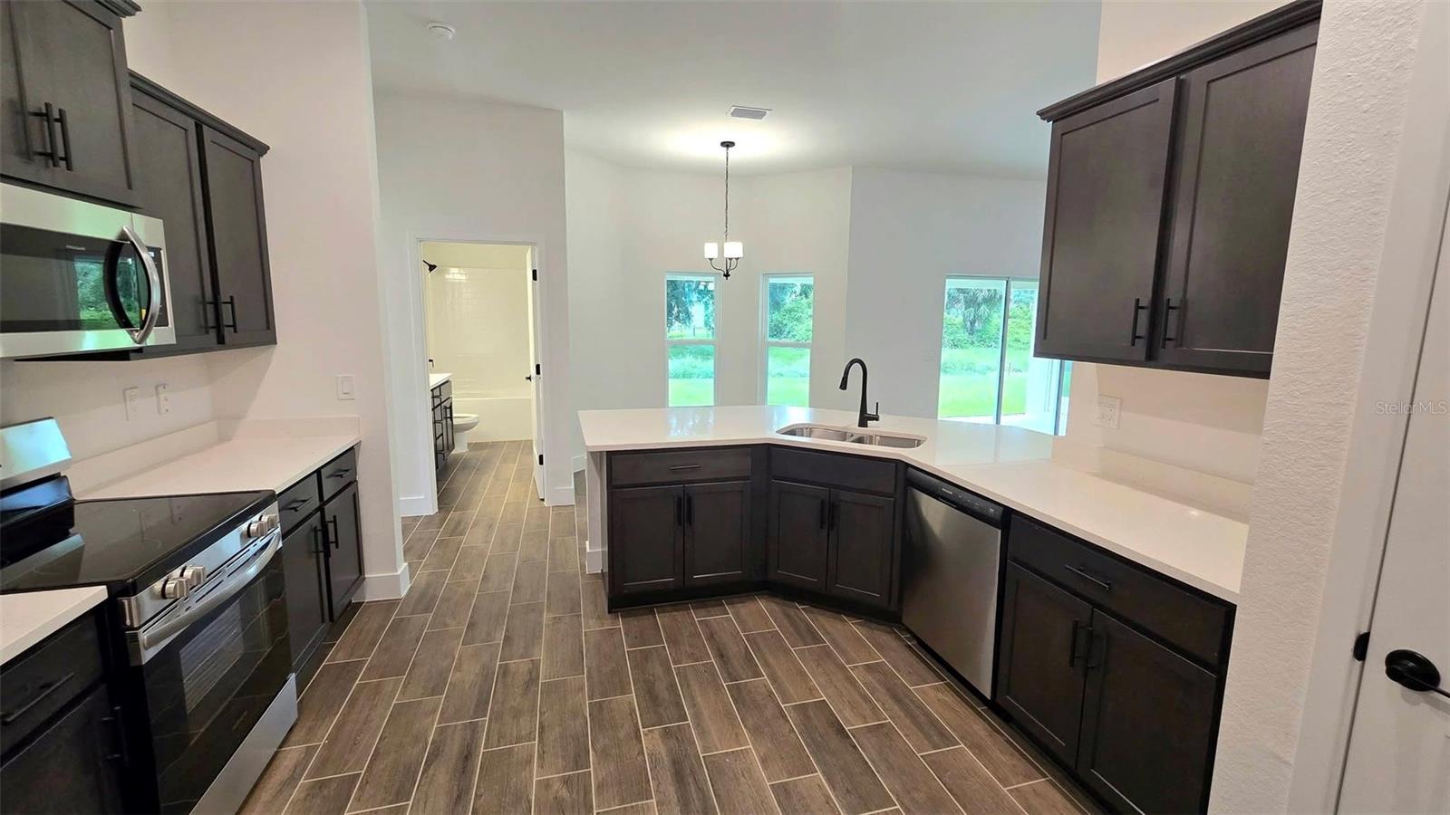 5800 Shaffer, North Port, FL 34291