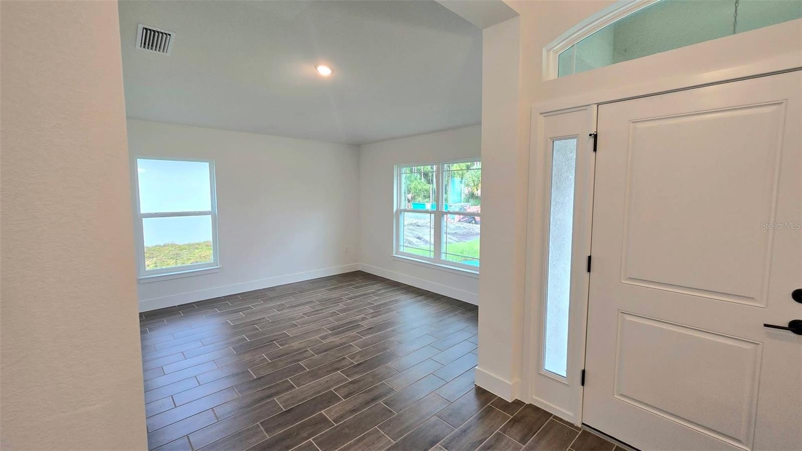 5800 Shaffer, North Port, FL 34291