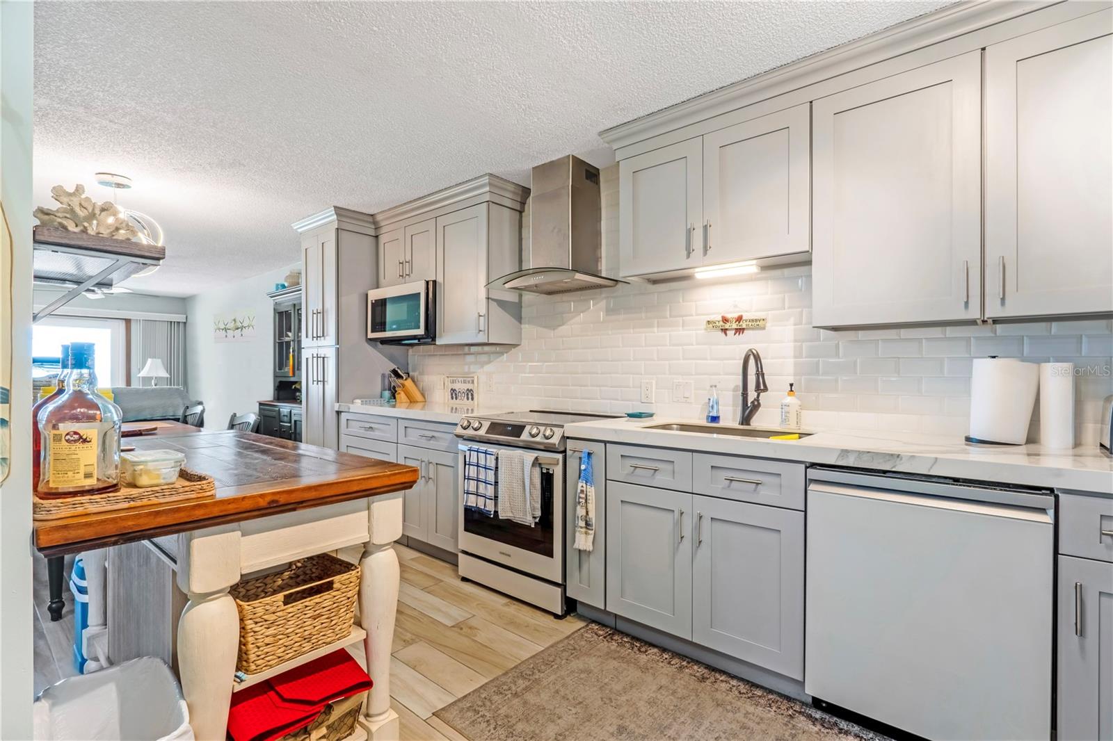 2222 Ocean Shore Unit 102b, Ormond Beach, FL 32176