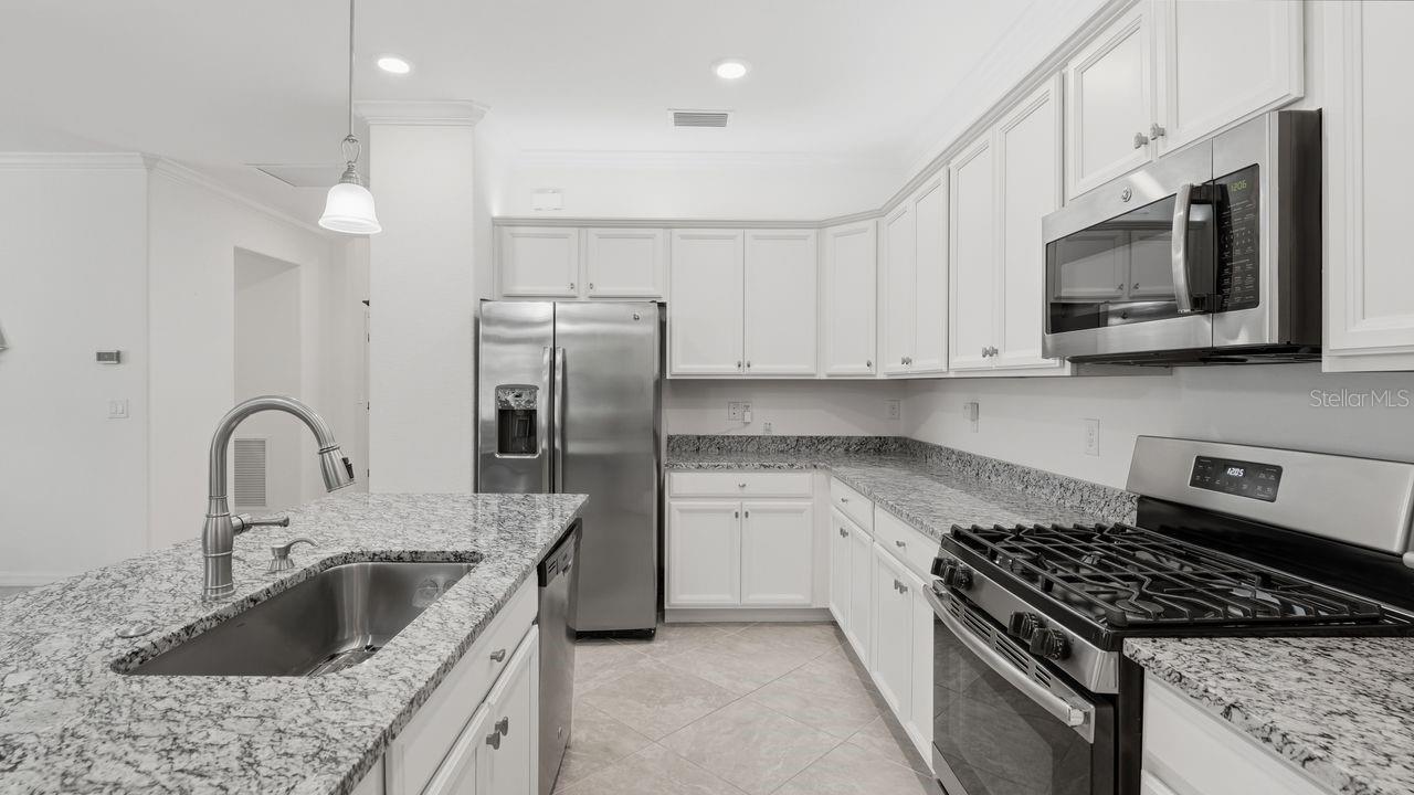 17007 Blue Ridge, Bradenton, FL 34211