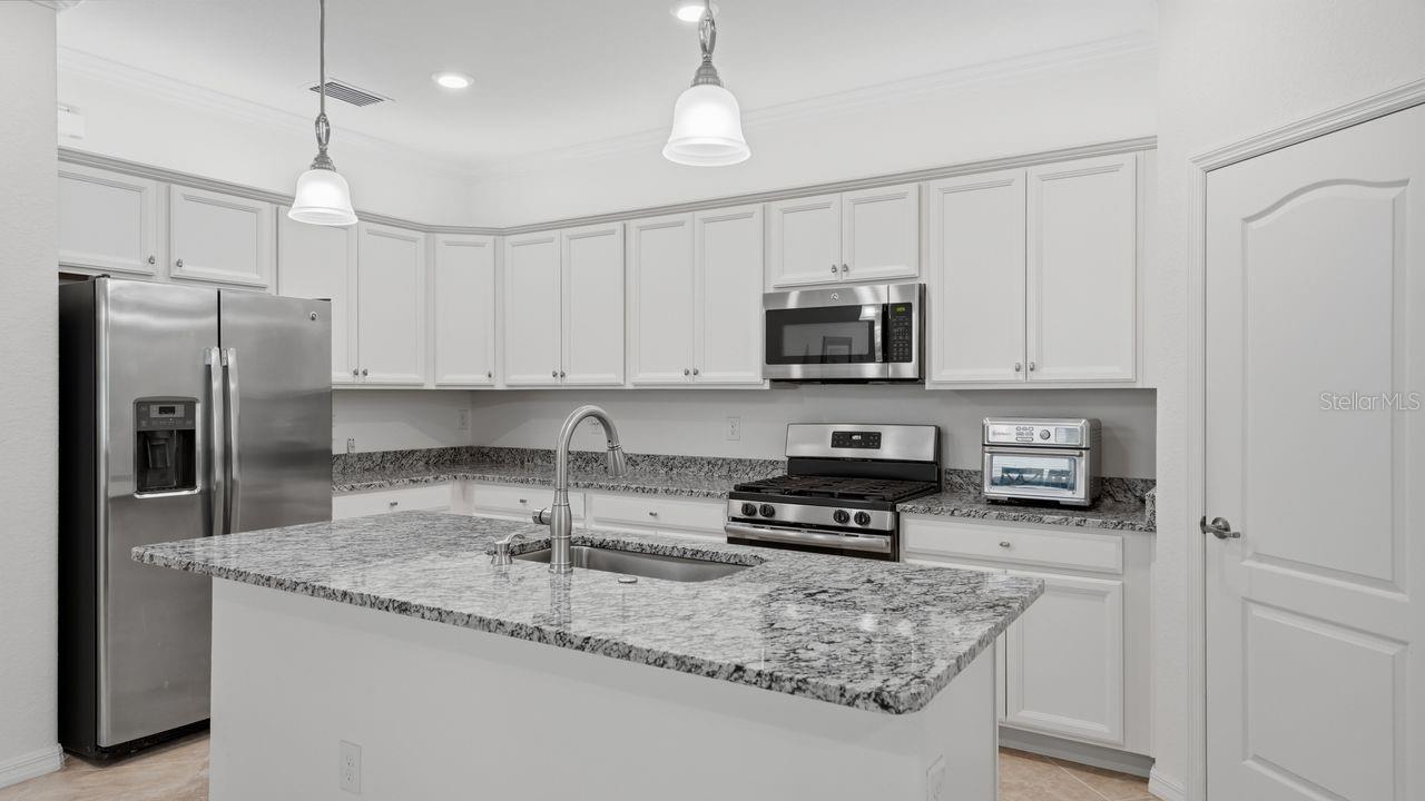 17007 Blue Ridge, Bradenton, FL 34211