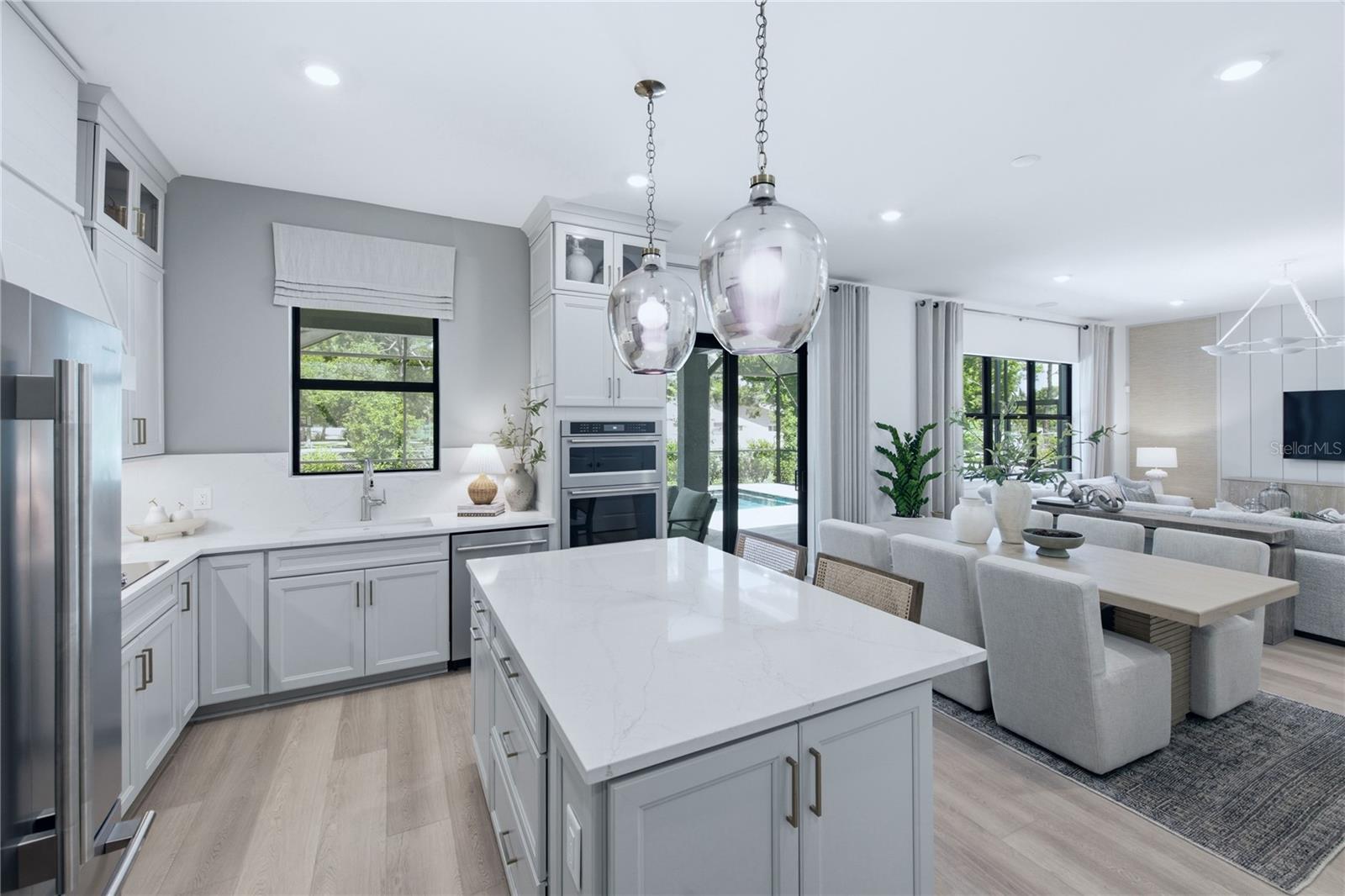 7444 Summer, Sarasota, FL 34231