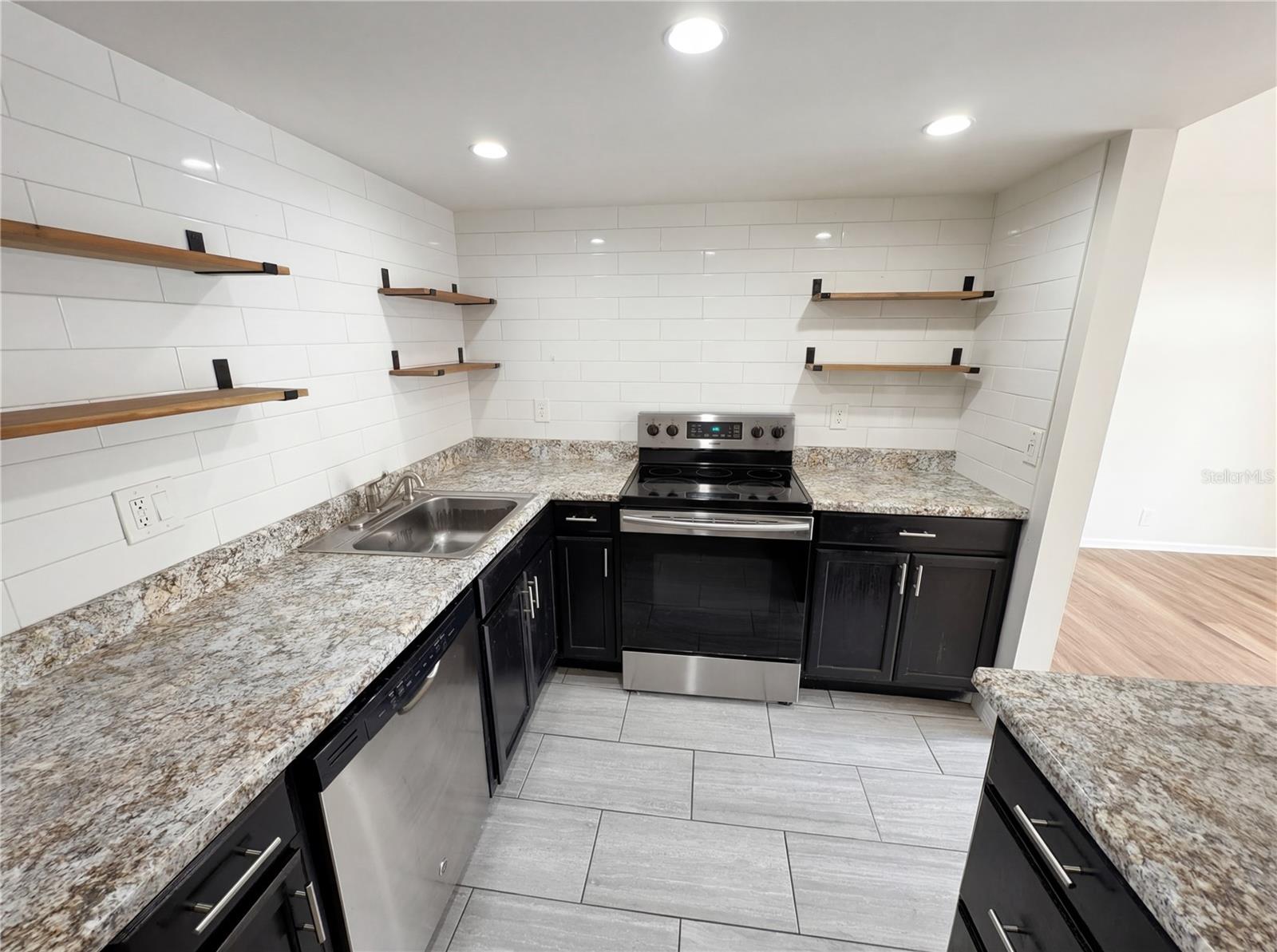 240 Moree Unit 3, Winter Springs, FL 32708