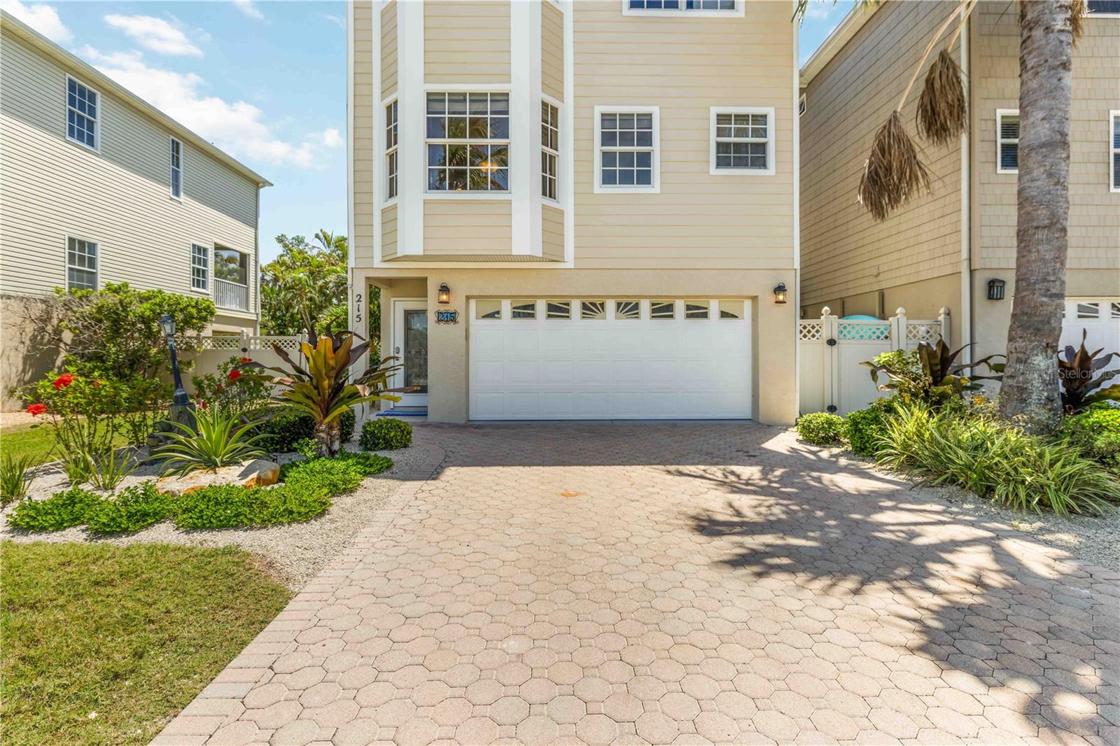 215 81st, Holmes Beach, FL 34217