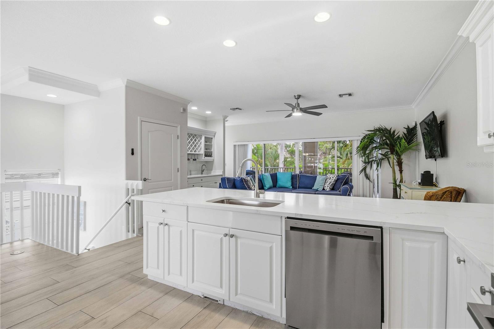 215 81st, Holmes Beach, FL 34217