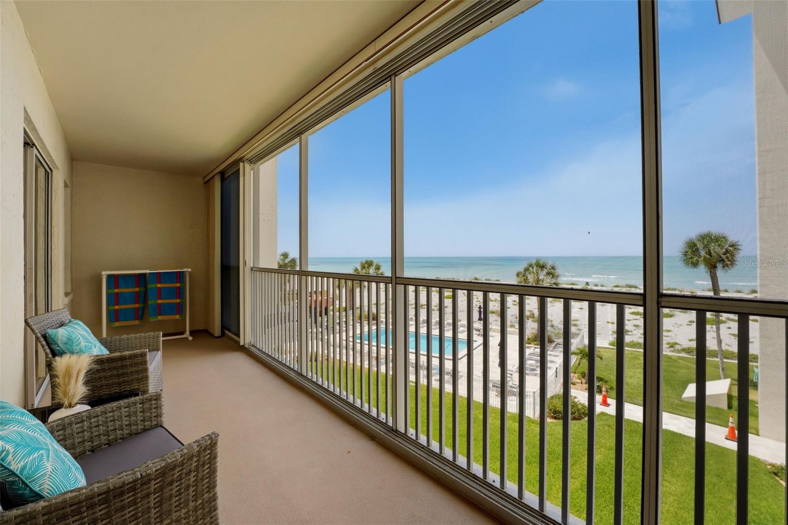 1150 Tarpon Center Unit 304, Venice, FL 34285