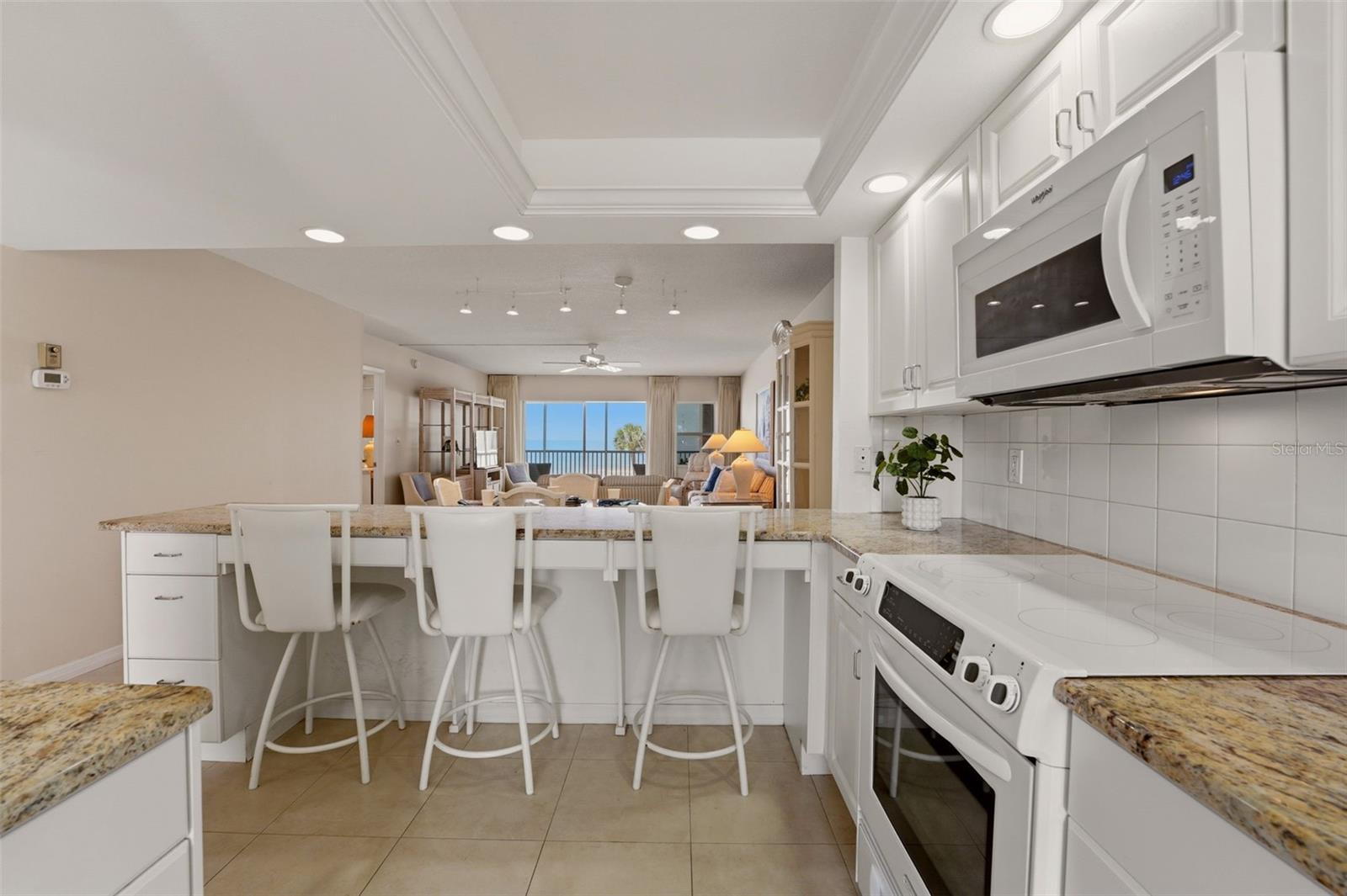 1150 Tarpon Center Unit 304, Venice, FL 34285