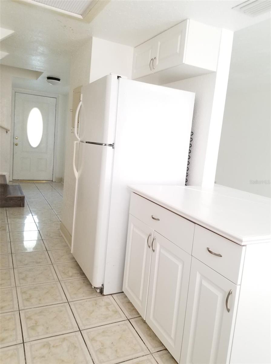 5134 Tennis Court, Tampa, FL 33617