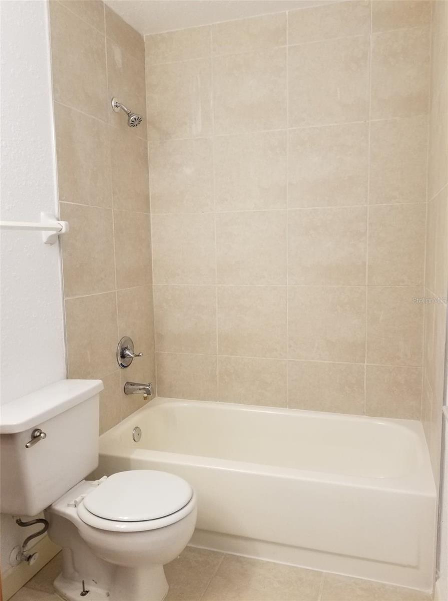 5134 Tennis Court, Tampa, FL 33617