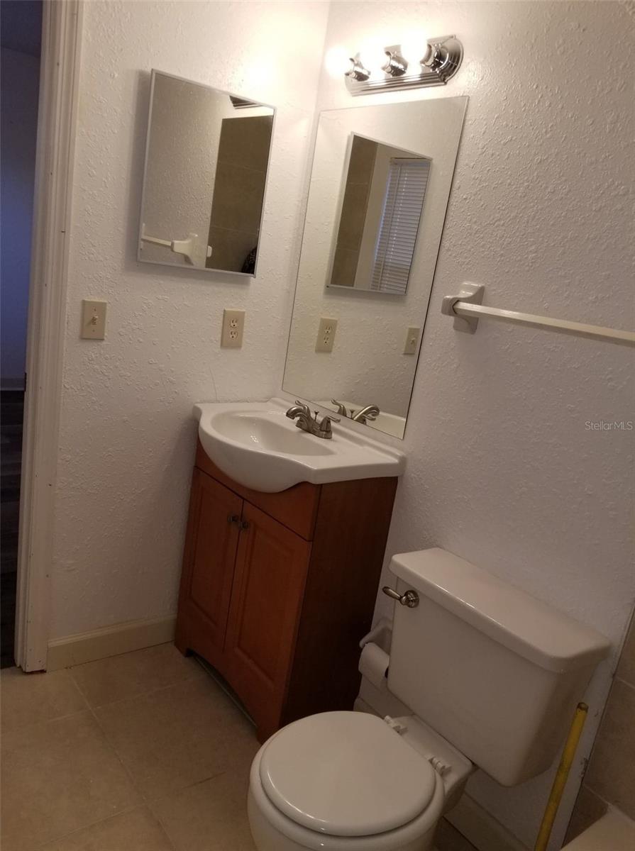 5134 Tennis Court, Tampa, FL 33617