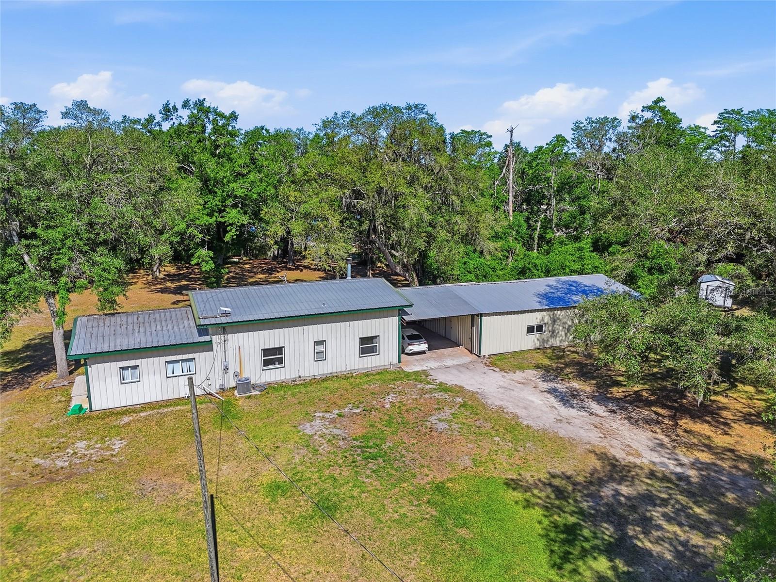 401 Falcon, Branford, FL 32008